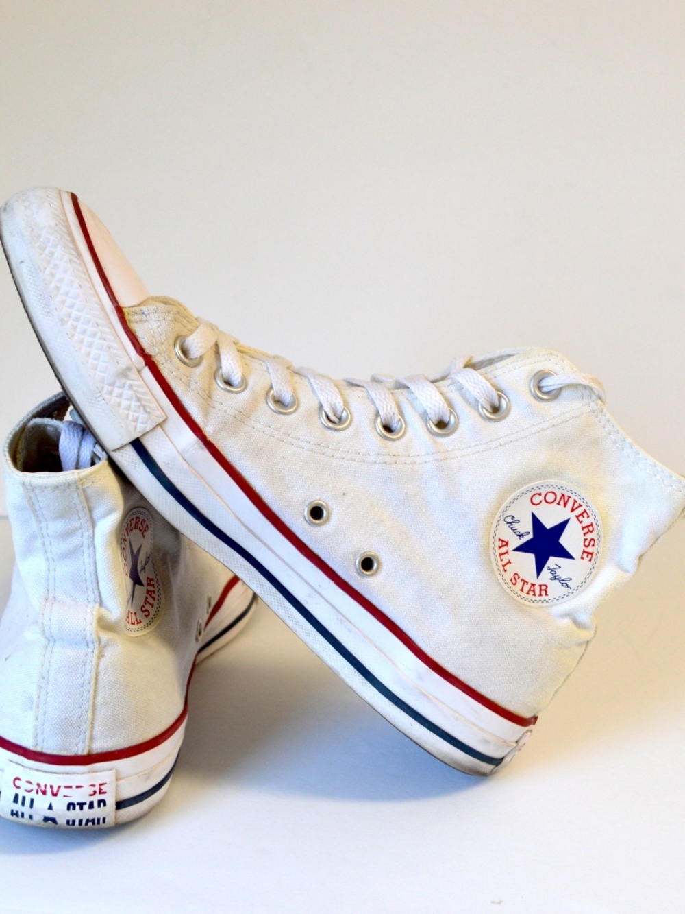 Converse All Stars white canvas chuck hi top woman size 8.5 sneaker shoes